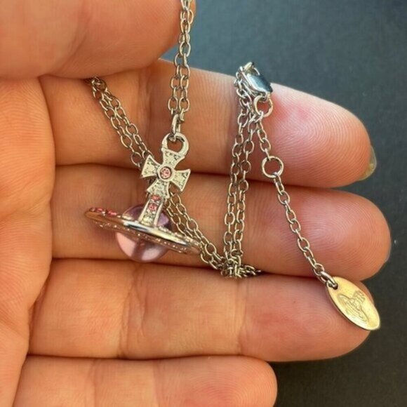 Vivienne Westwood Jewelry - VIVIENNE Westwood pink ombré planet